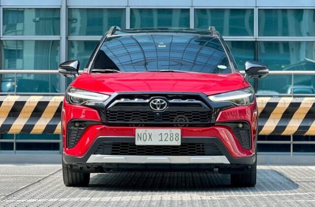 2024 Toyota Corolla Cross 1.8 GRS Hybrid Gas Automatic